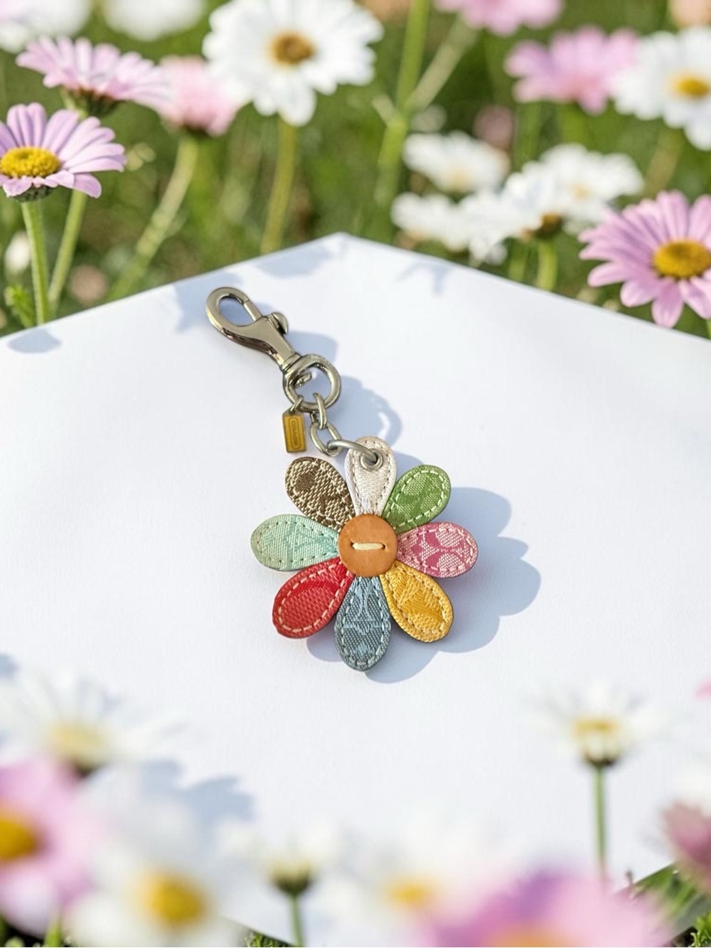 Coach Y2K vintage Daisy flower multicolor patchwork bag charm keychain - Picture 14 of 16